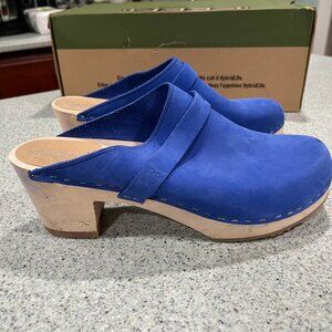 Sangrens Sz 	USA 9 - 9.5 Nubuck Leather Blue Dublin Classic Clog Mule Slip On